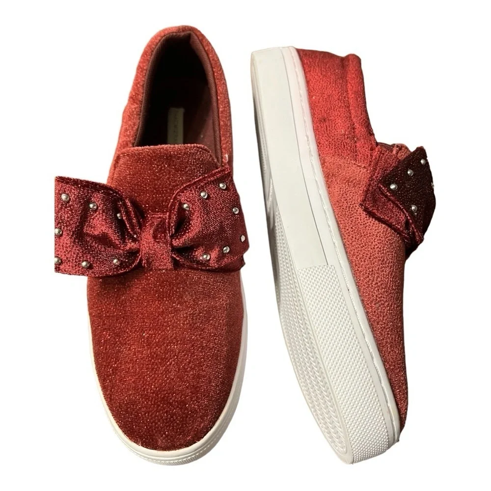 Isaac Mizrahi Womens Imbeth Casual Fashion Sneakers In Wine Vegan Size 8M